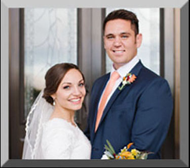 Wedding DJ Couple 01